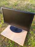Monitor 22 calowy LG
