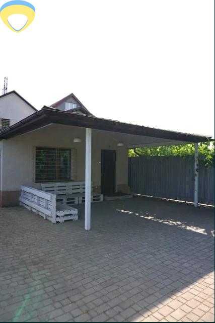 Продам двоповерховий будинок з ділянкою на Черемушках! вул. Кордонна