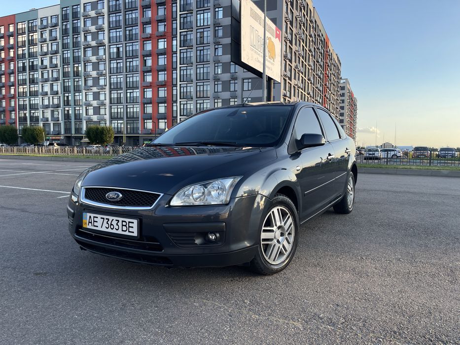 Ford Focus в гарному стані, власник з салону
