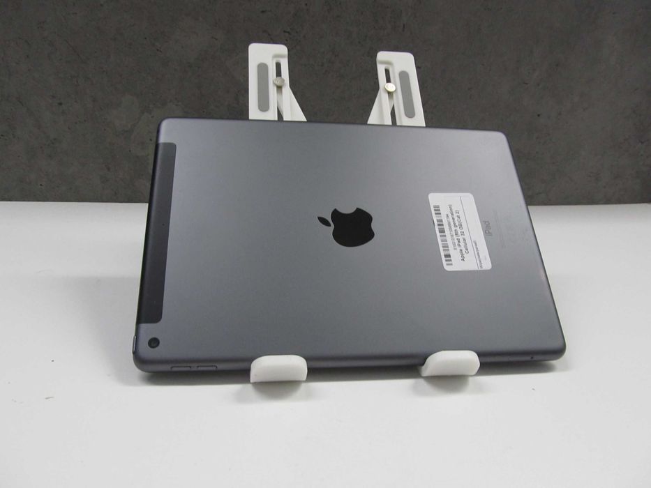 Tablet  A2429 Apple iPad 8th 3GB 32GB Cellular LTE 4G 2160x1620 10.2"