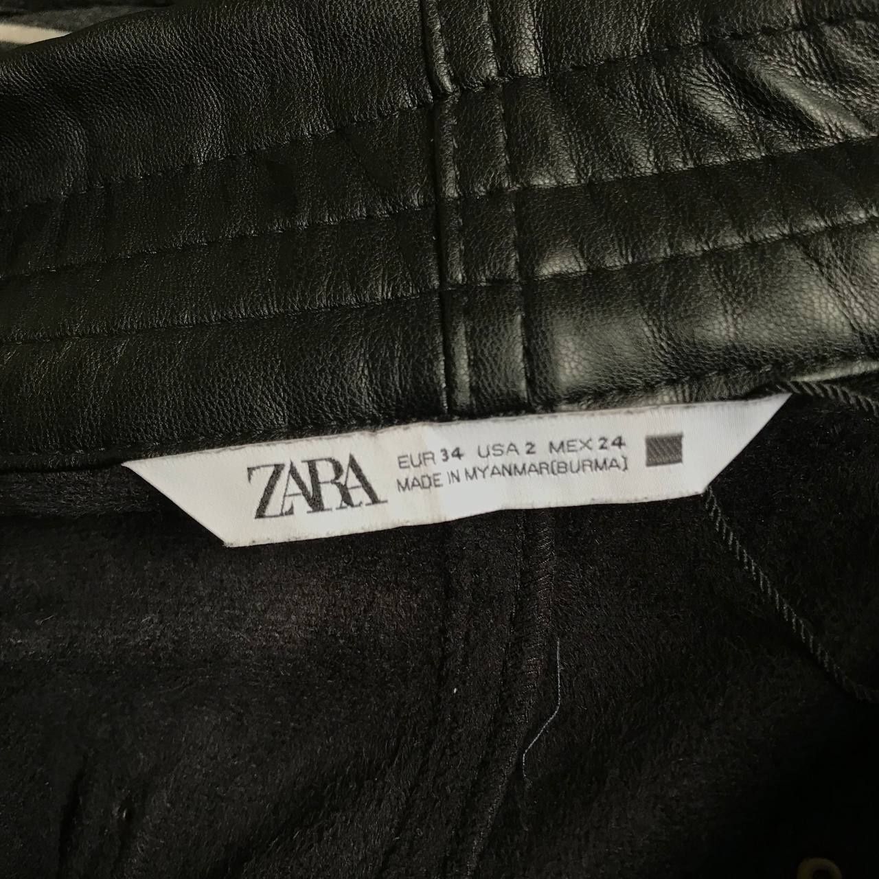 шкіряні шорти zara  жіночі