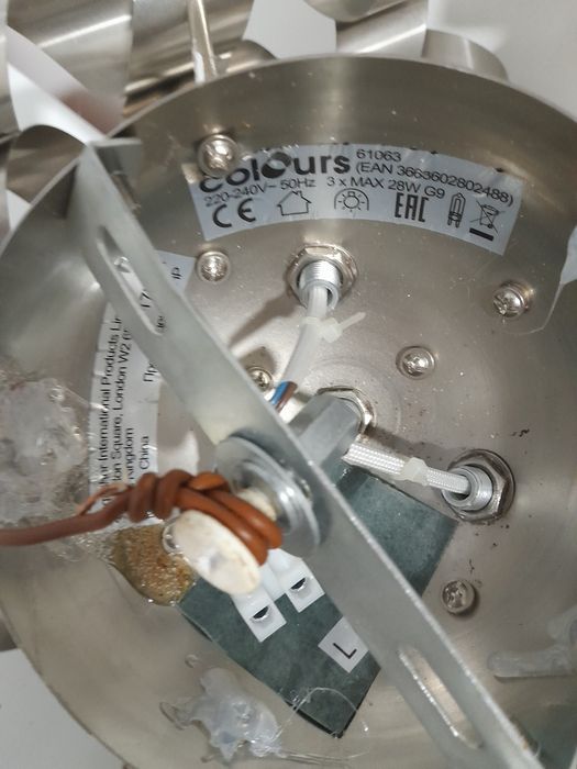 Candeeiro de teto em inox com 3 lâmpadas led