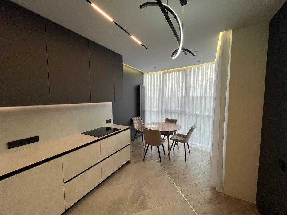 Продаж ексклюзивної 3-кімнатної квартири в елітному ЖК “Над Бугом”