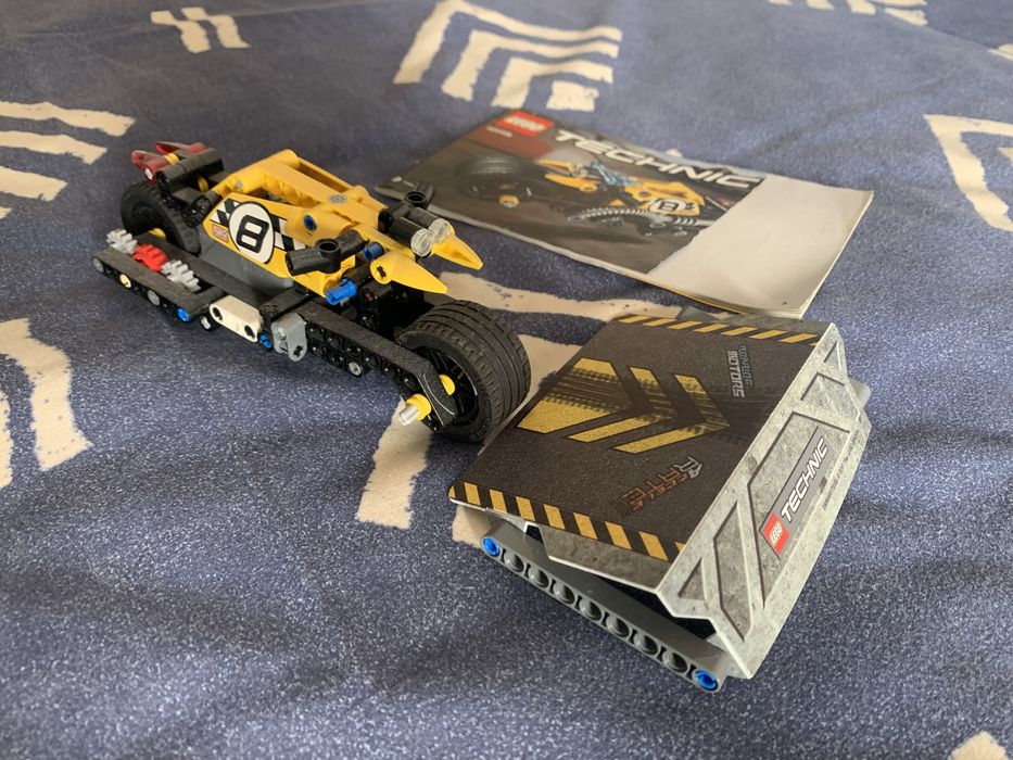 Lego Technic Stunt bike and truck