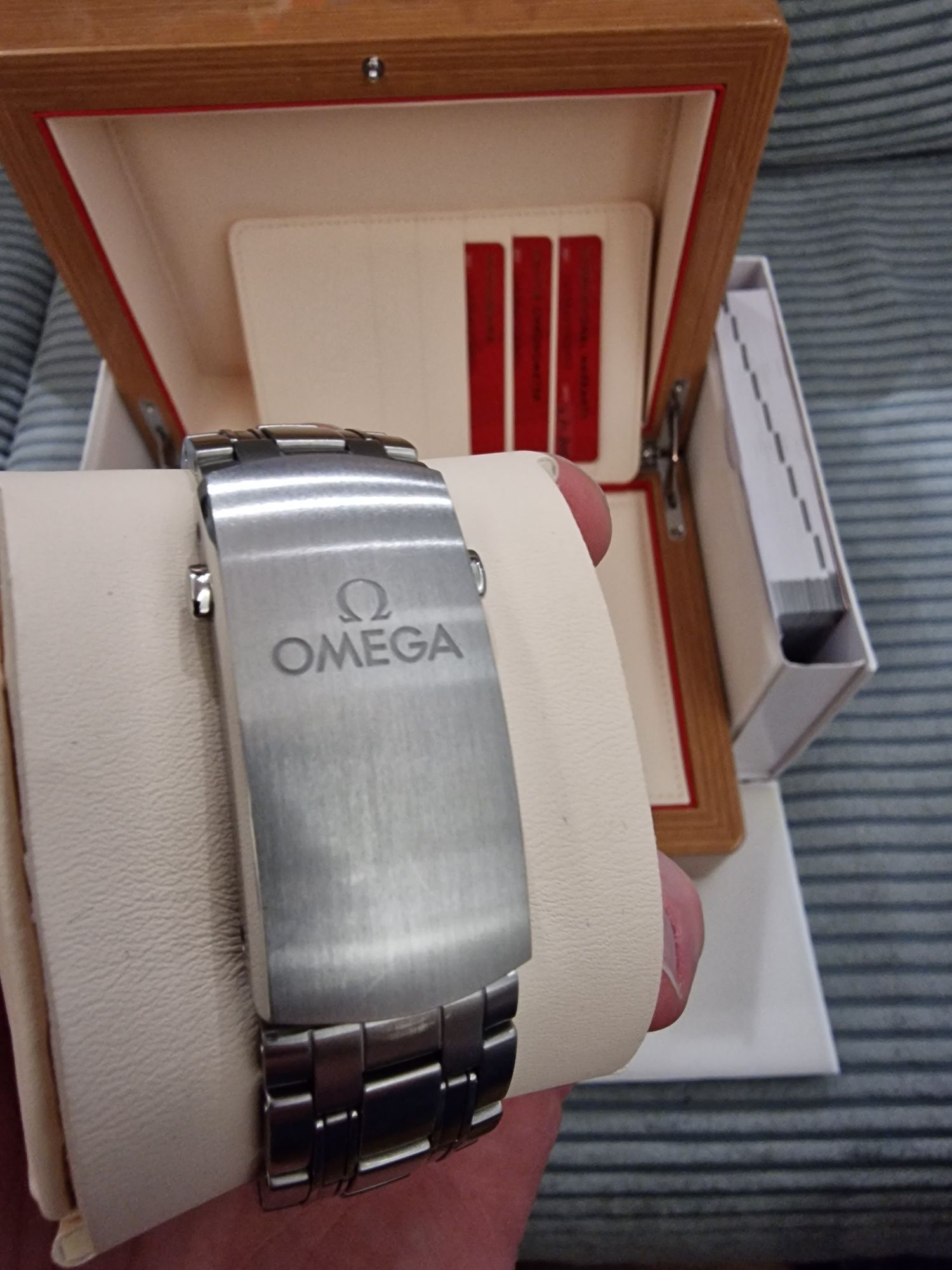 Omega Seamaster 300m