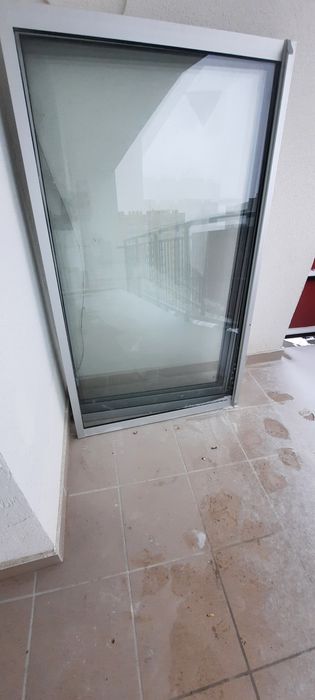 Zabudowa balkonu 3,46m . Stan bardzo dobry