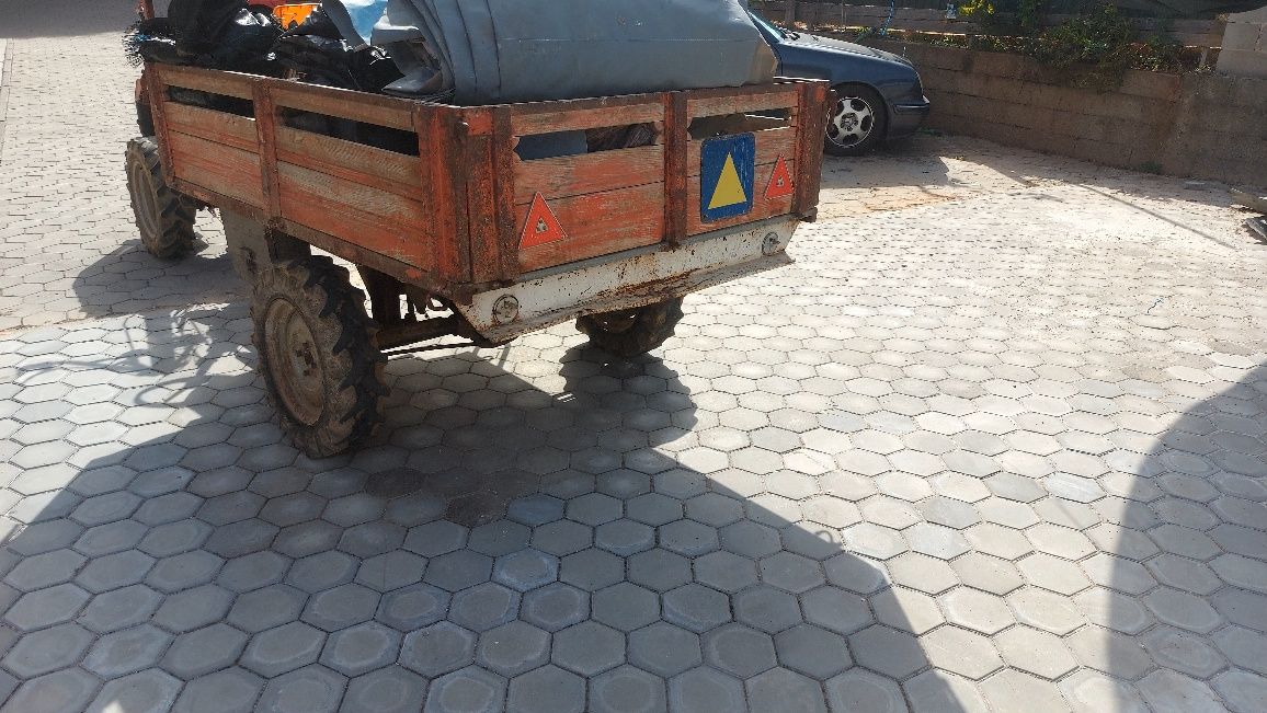 Vende-se Moto cultivadora a gasóleo