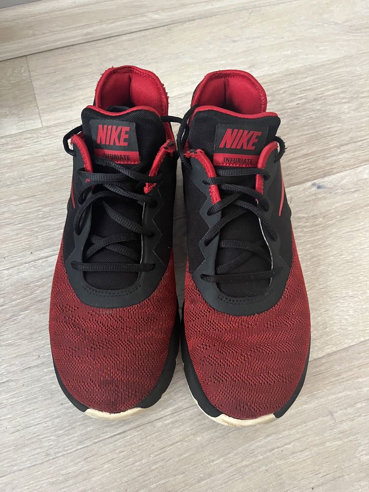 Buty męskie Nike AirMax Infuriate rozmiar 41