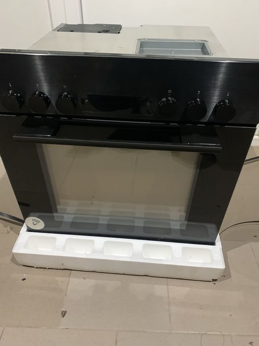 Духова шафа v-zug Combair V400