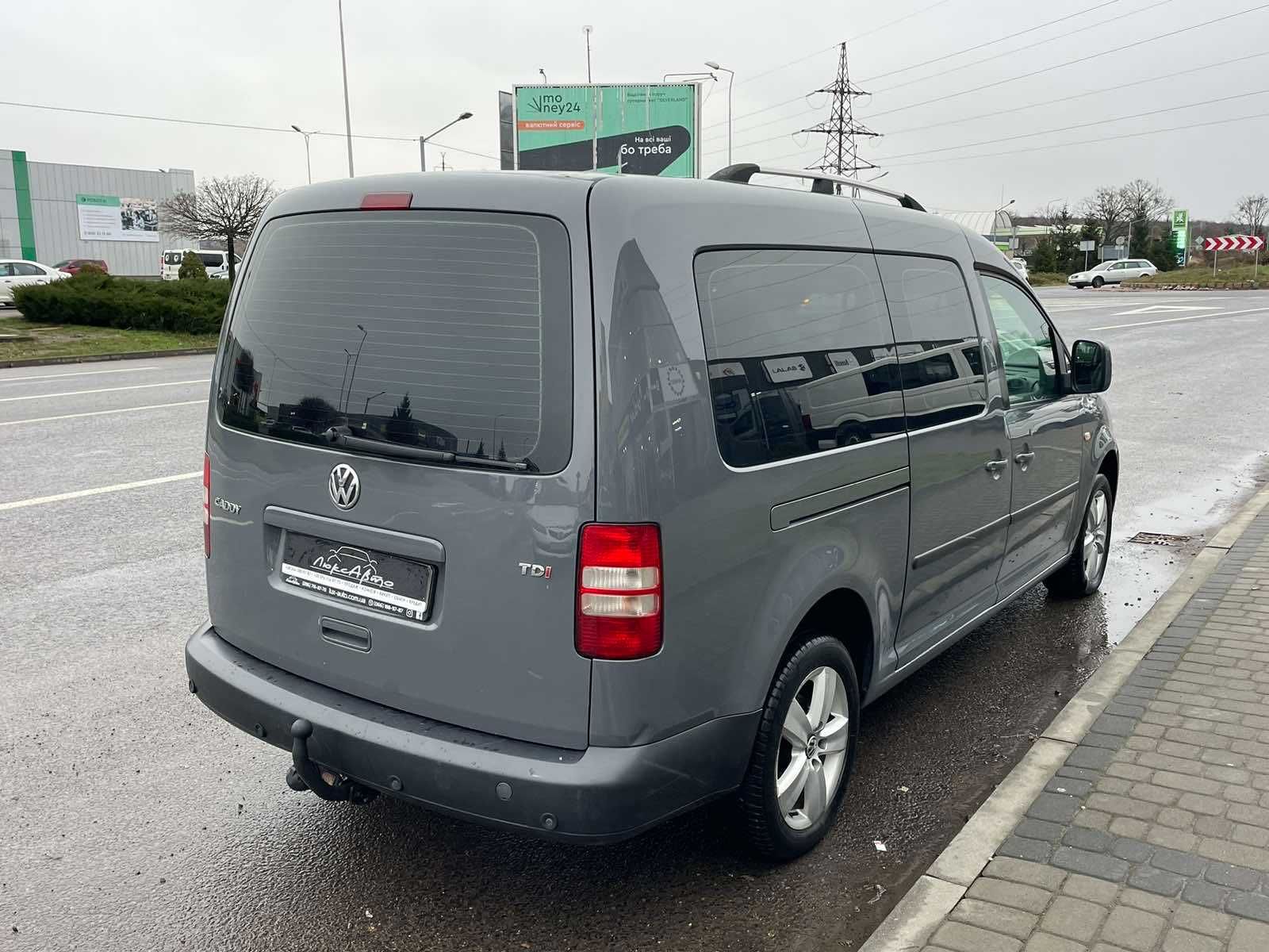 Volkswagen Caddy 7 місць