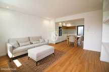 Apartamento T3 com 2 Suítes, Terraço de 50m²