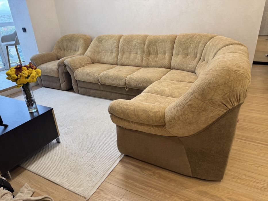 Продам диван и кресло в отличном состоянии