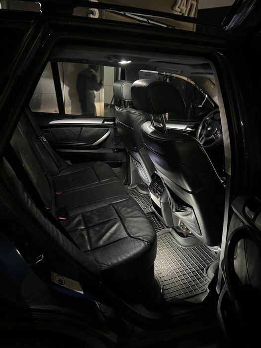 Продам Бмв Х5 в не плохому стані