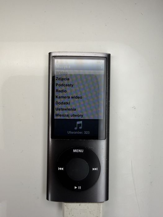 iPod Nano 5. generacji – 8 GB + kabel (bateria do wymiany)
