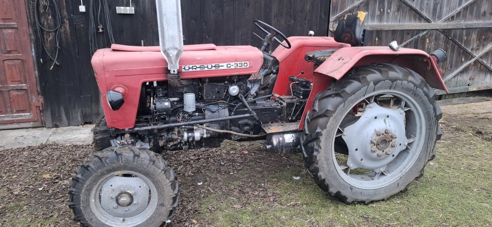 Ciagnik URSUS C-330 83R sprawny zam c3603p MF T 25