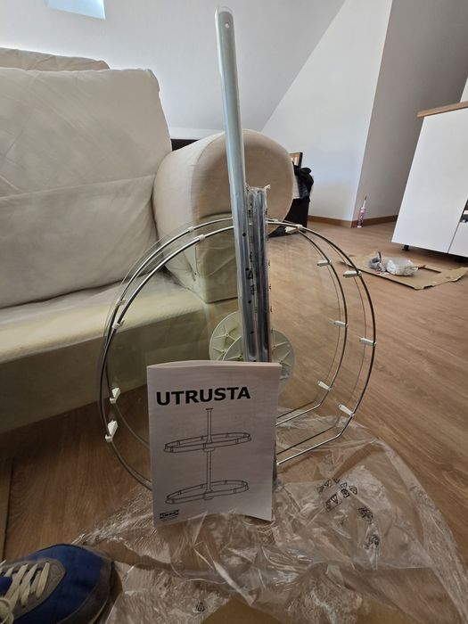 IKEA Utrusta prateleiras giratórias