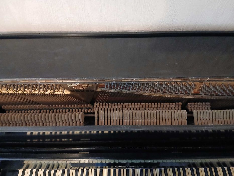 Піаніно  Україна