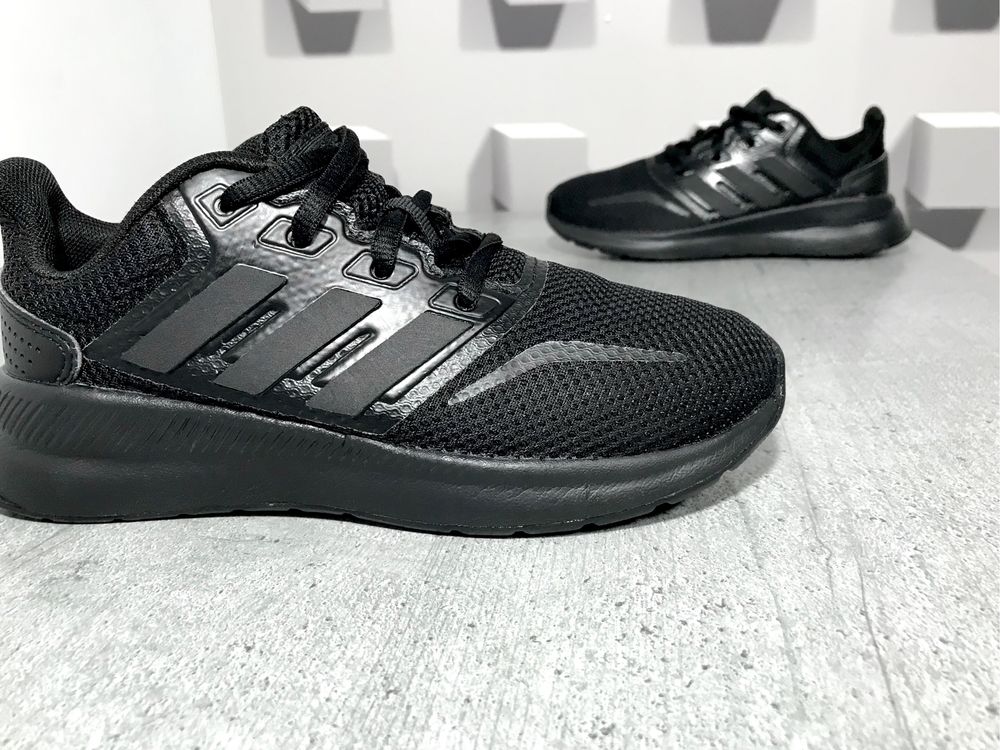 Кросівки Adidas оригінал 19 см