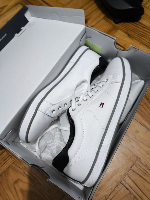 Sapatilha branca Tommy Hilfiger 42