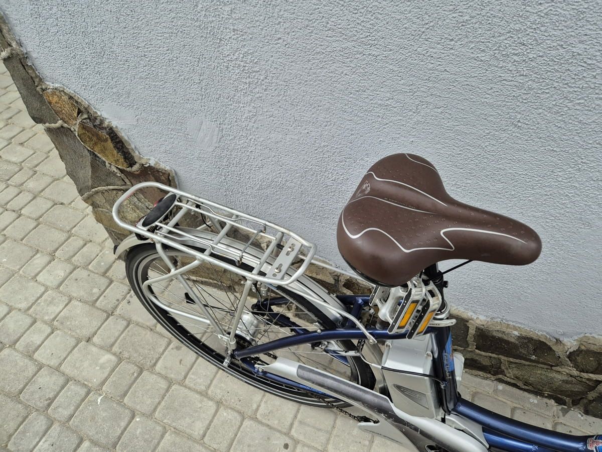 Електровелосипед дамка бу з Європи Raleigh 28 A11