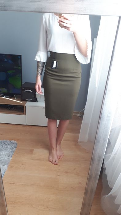 Spódnica Simple wełna khaki ołówkowa nowa z metką
