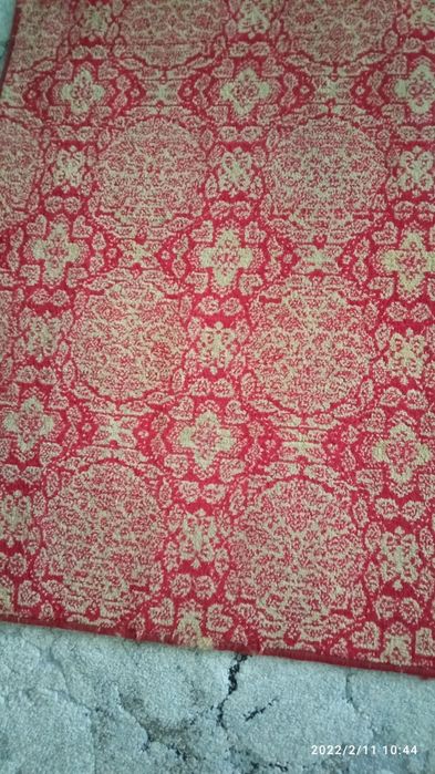 Килим натуральний.