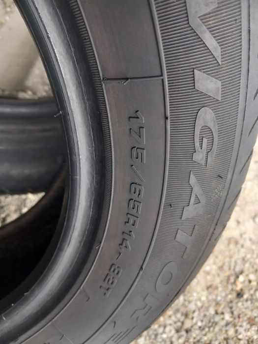 2x Opony Używane Całoroczne 175/65R14 Dębica