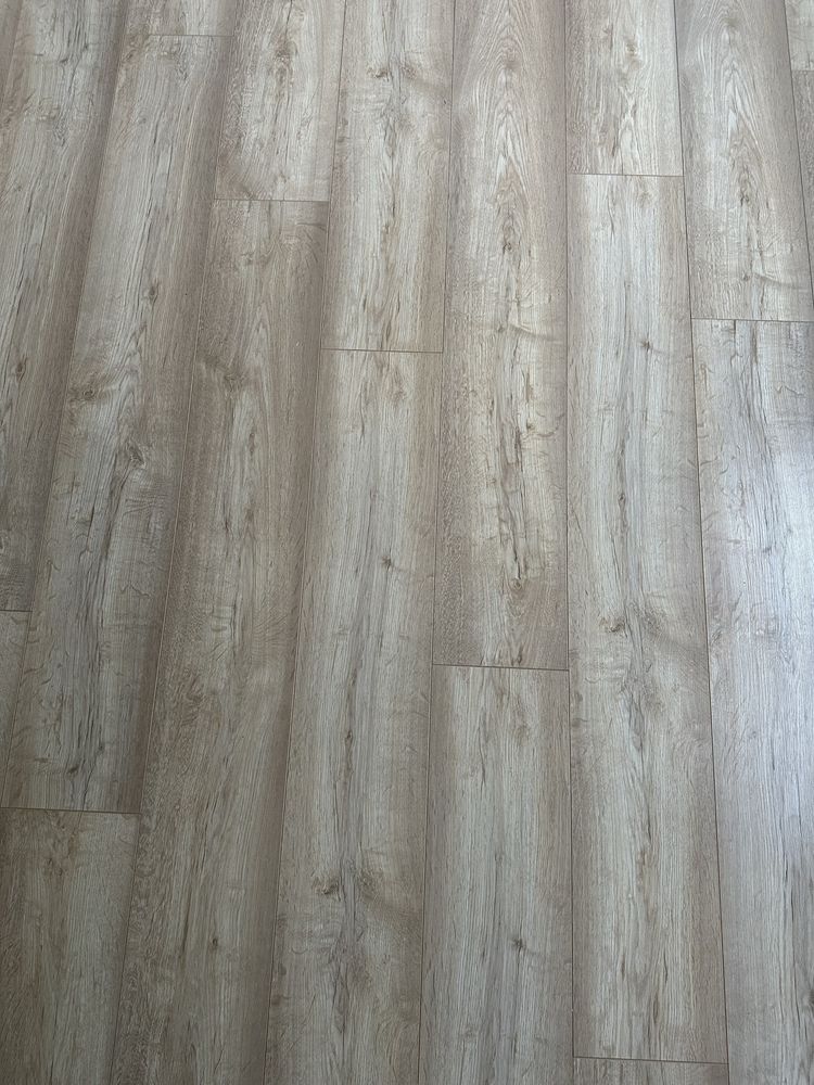Panele około 12 m2