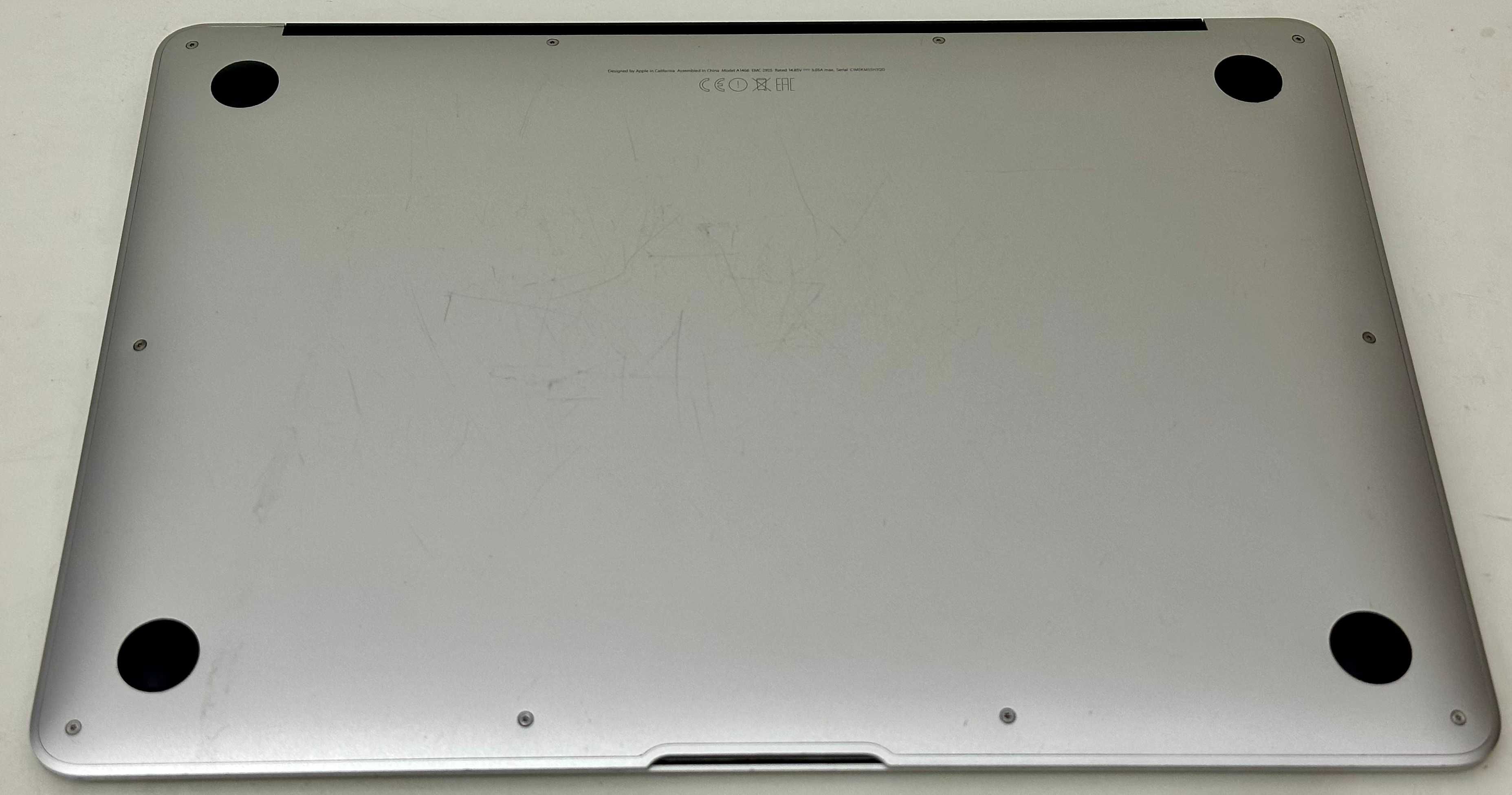 Macbook Air 13 - 2015 - 8gb Ram - 256gb SSD