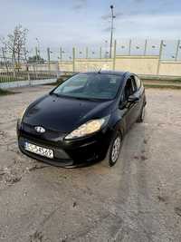 Ford Fiesta 1.4 TDCi Ambiente 2010 r Maly przebieg