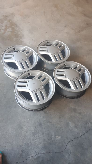 Quatro jantes originais Opel Corsa-a GT, Joy ou GSi