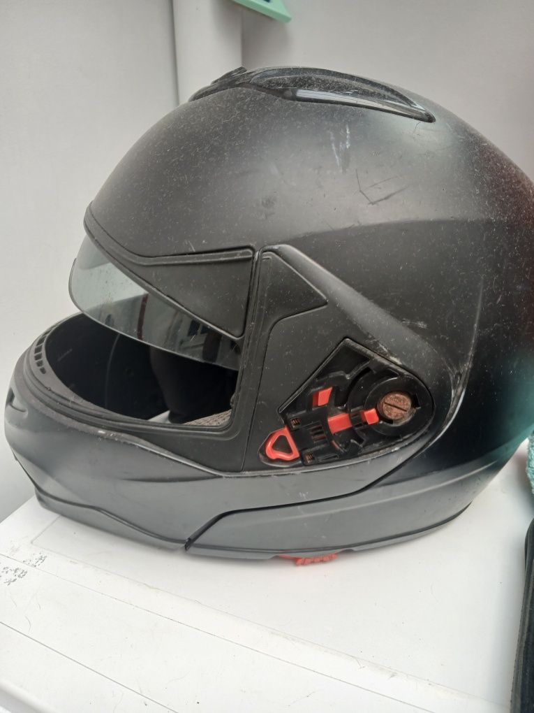 Vendo capacete usado + porte para gps