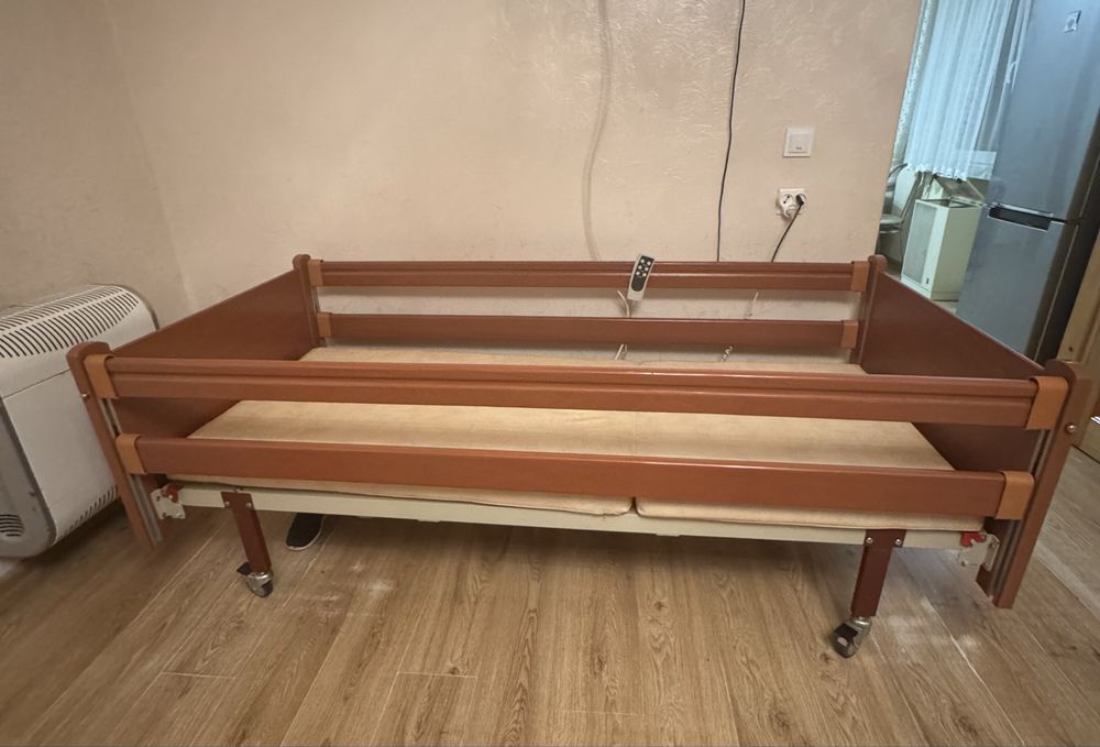 Ліжко багатофункціональне