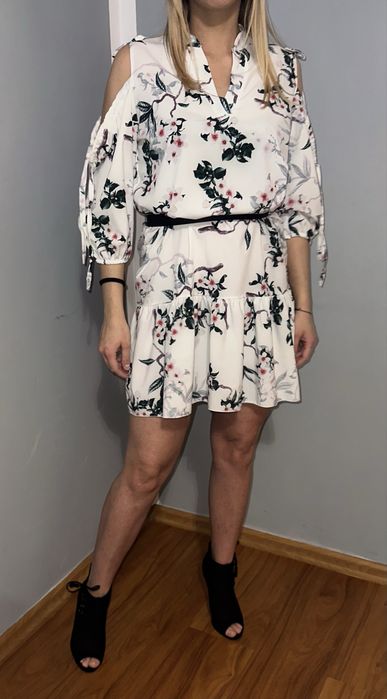 Sukienka oversize kwiaty