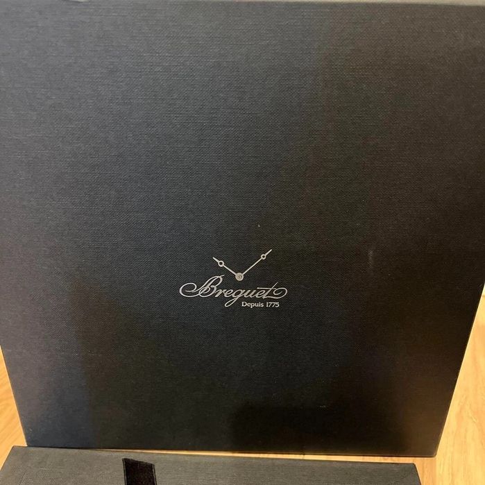 Оригинальная Коробка для часов Breguet с документами