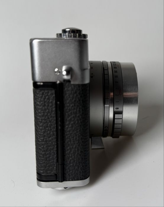 Плівкова камера Bell&Howell/Canon Canonet 19