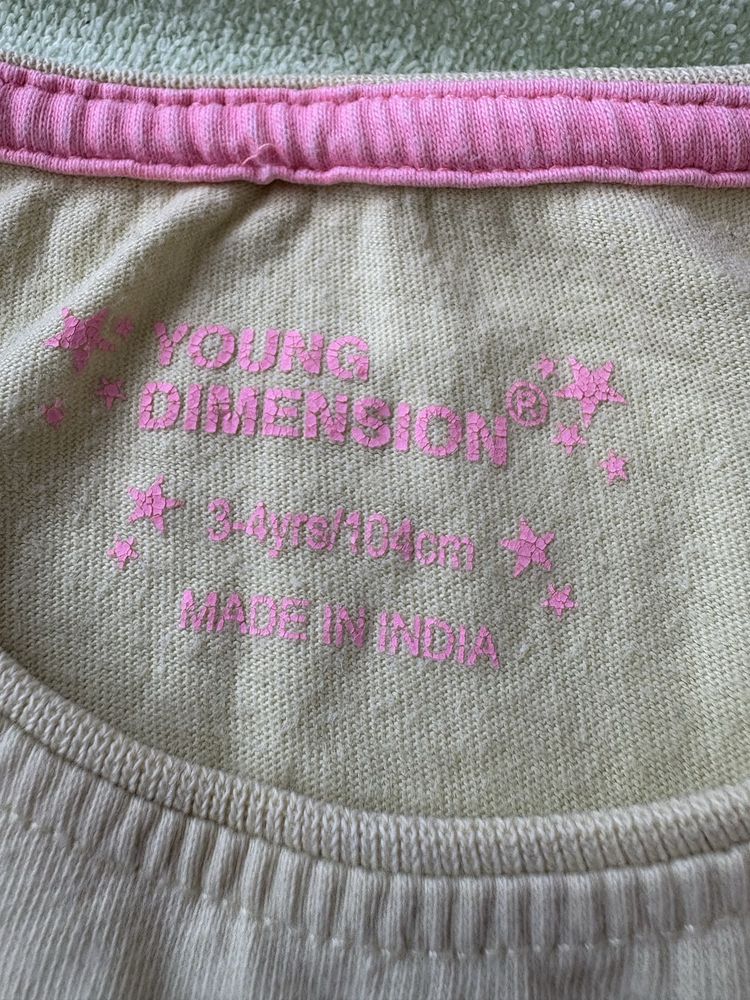 Żółty T-Shirt w motyle (Young dimension, r. 104)