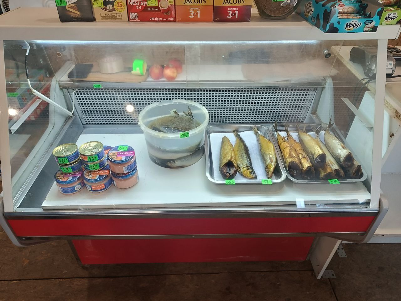 Продам холодильник для магазина