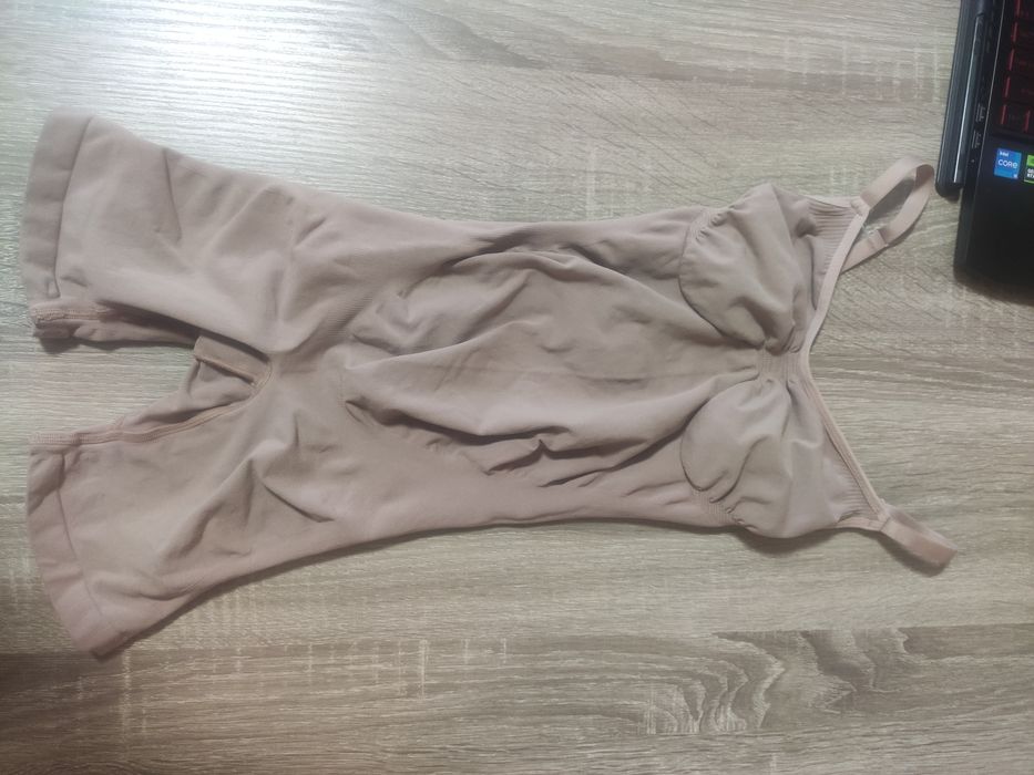 Боді skims розмір с, м