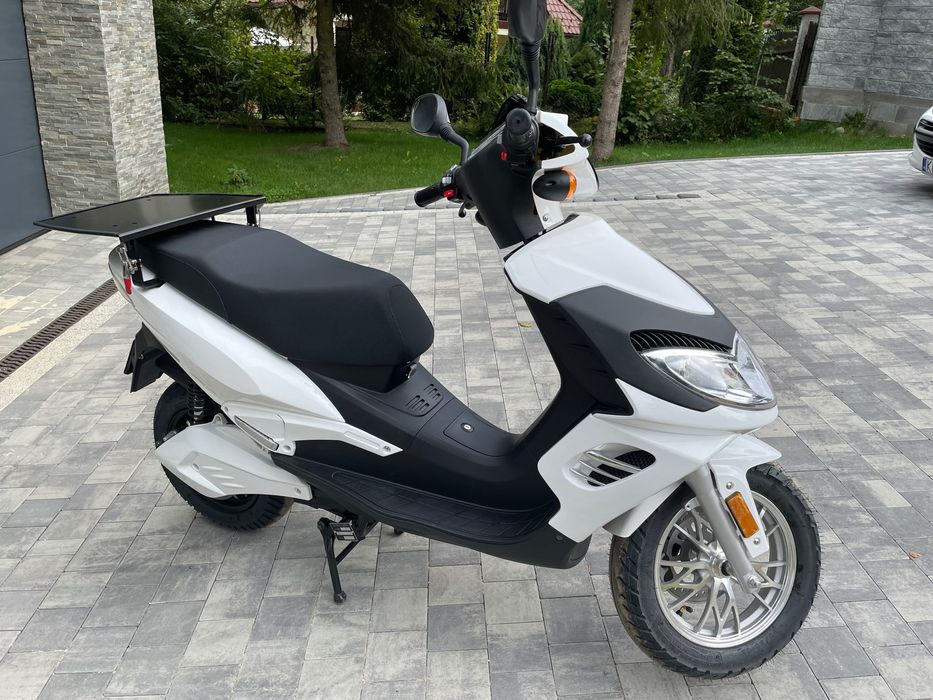 Skuter elektryczny - Wynajem Glovo, pyszne.pl, uber Eats,