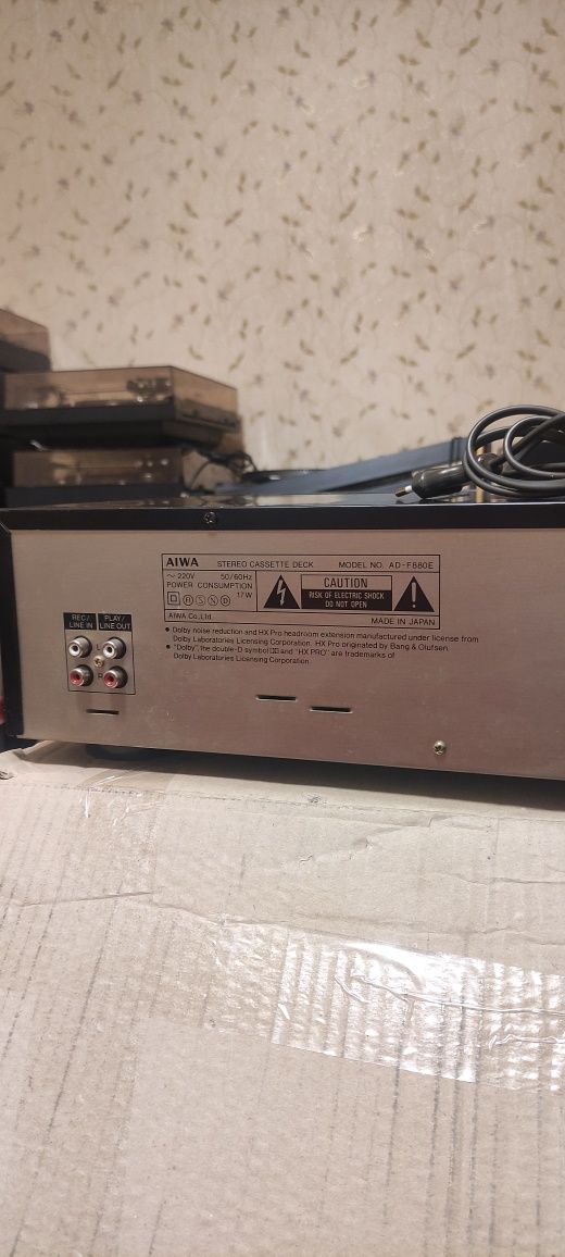 Кассетная дека AIWA AD F880