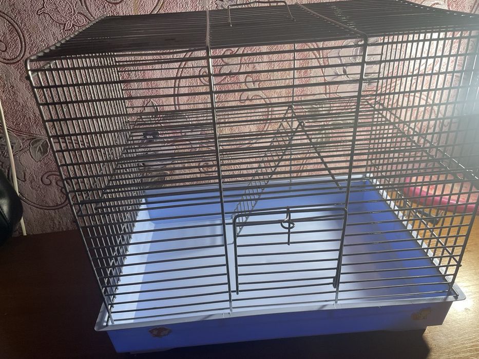 Продаю клетку для хомяка