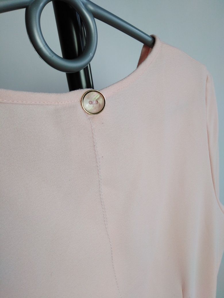 różowa sukienka mini, ozdobne plecy, krótki rękaw, handmade
