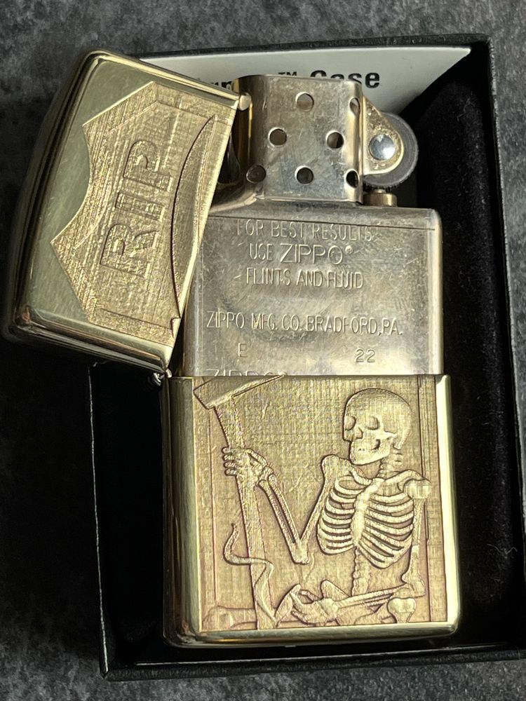 Zippo 2022 Wojna Rosja-Ukraina 3D Grawer Armor Solid Brass