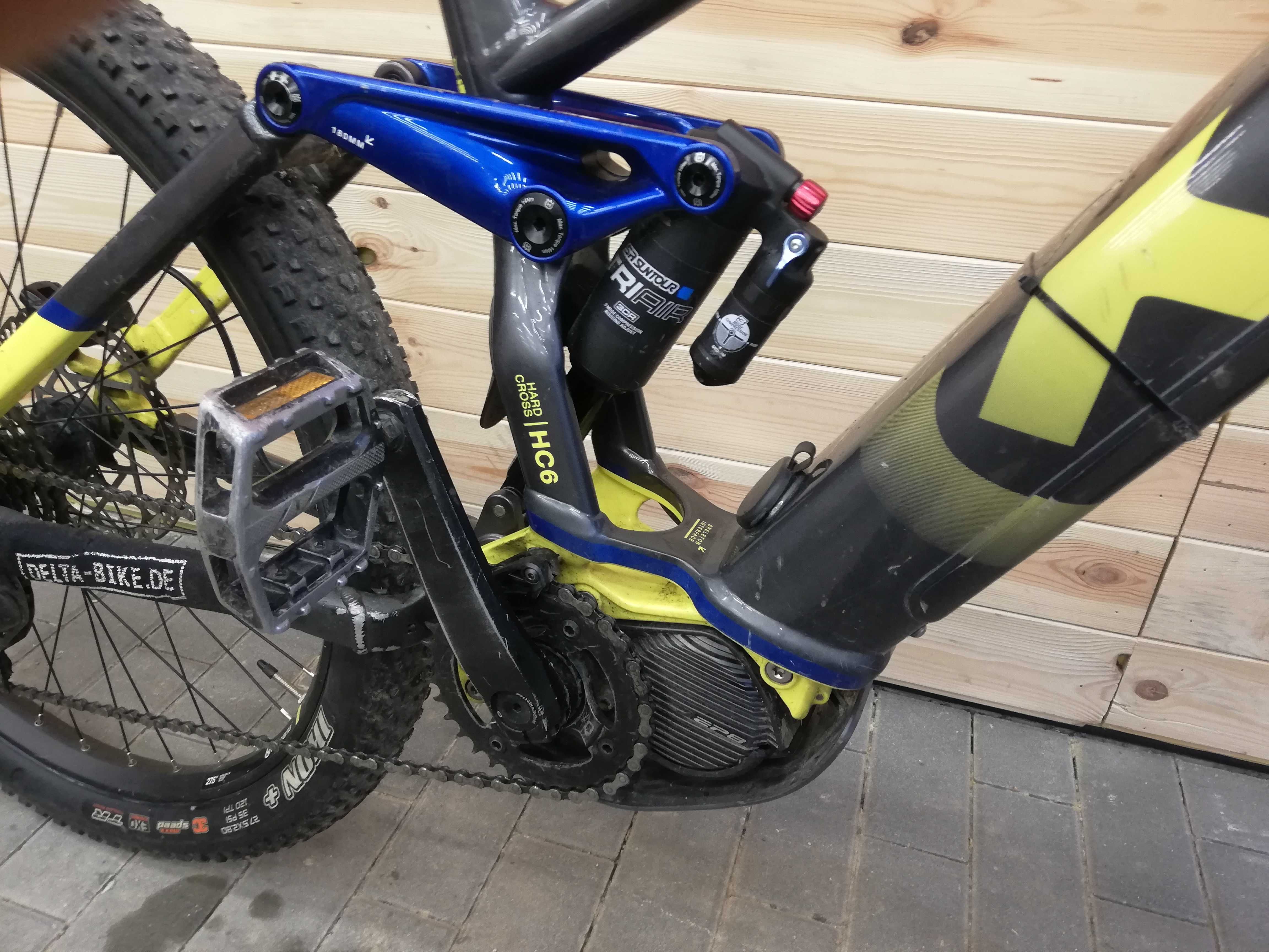 Rower elektryczny Husqvarna Hard Cross 6