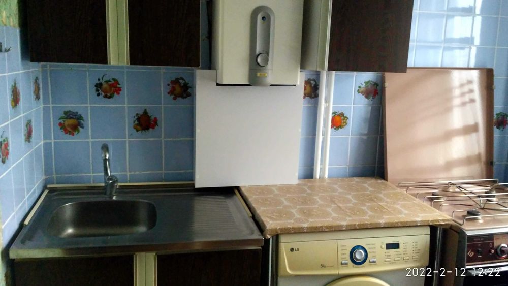 Сдам 2 комнатную квартиру на прПоля ( верх)