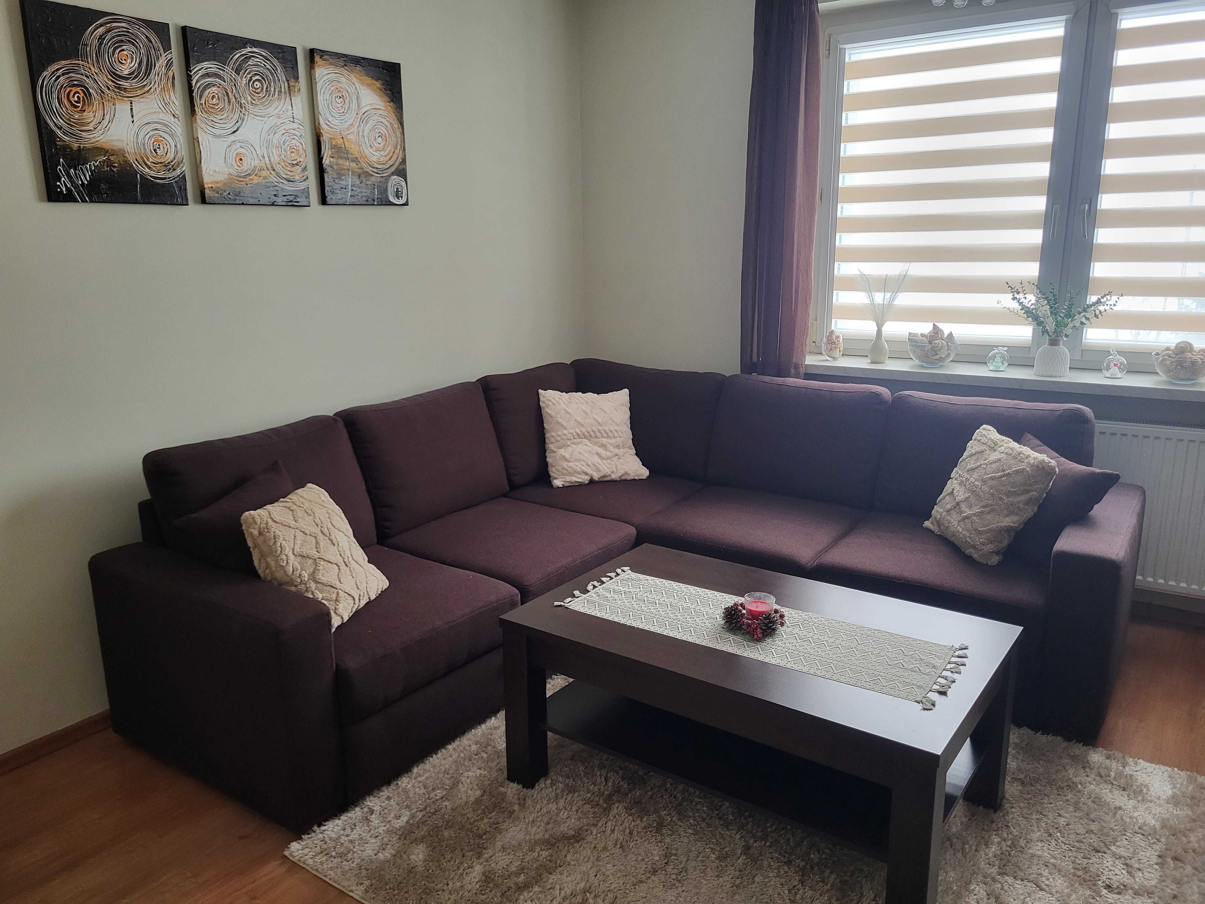 Sofa 3 osobowa jak nowa oraz narożnik z funkcją spania.