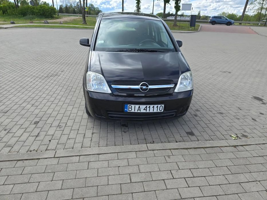 Opel Meriva rodzinne auto w bardzo dobrym stanie technicznym