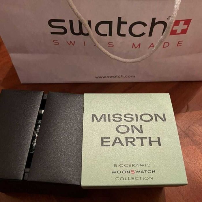 Omega x Swatch SO33G100 – Ekskluzywna Ziemia