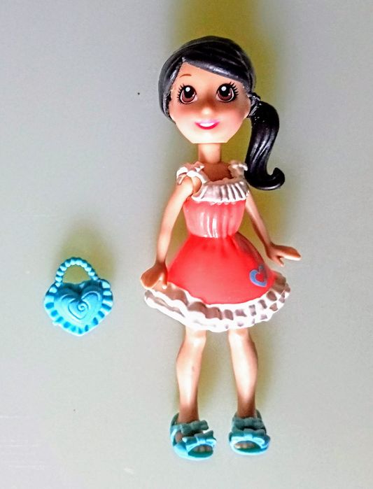 Polly Pocket inícios de 2000.
12€ cada.
Conforme fotos.
Porte